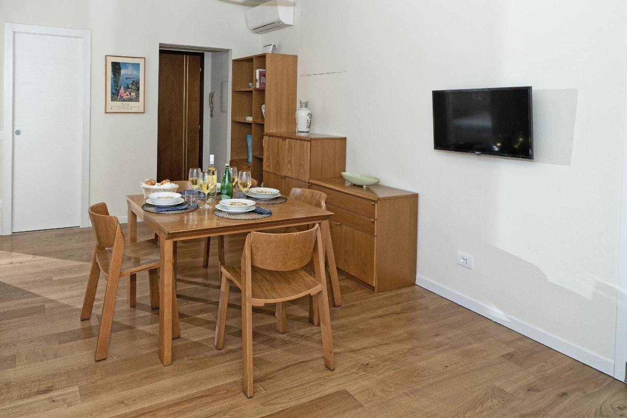 Appartamento Borgo Del Grillo P2-9 By Wonderful Italy Sirmione Esterno foto