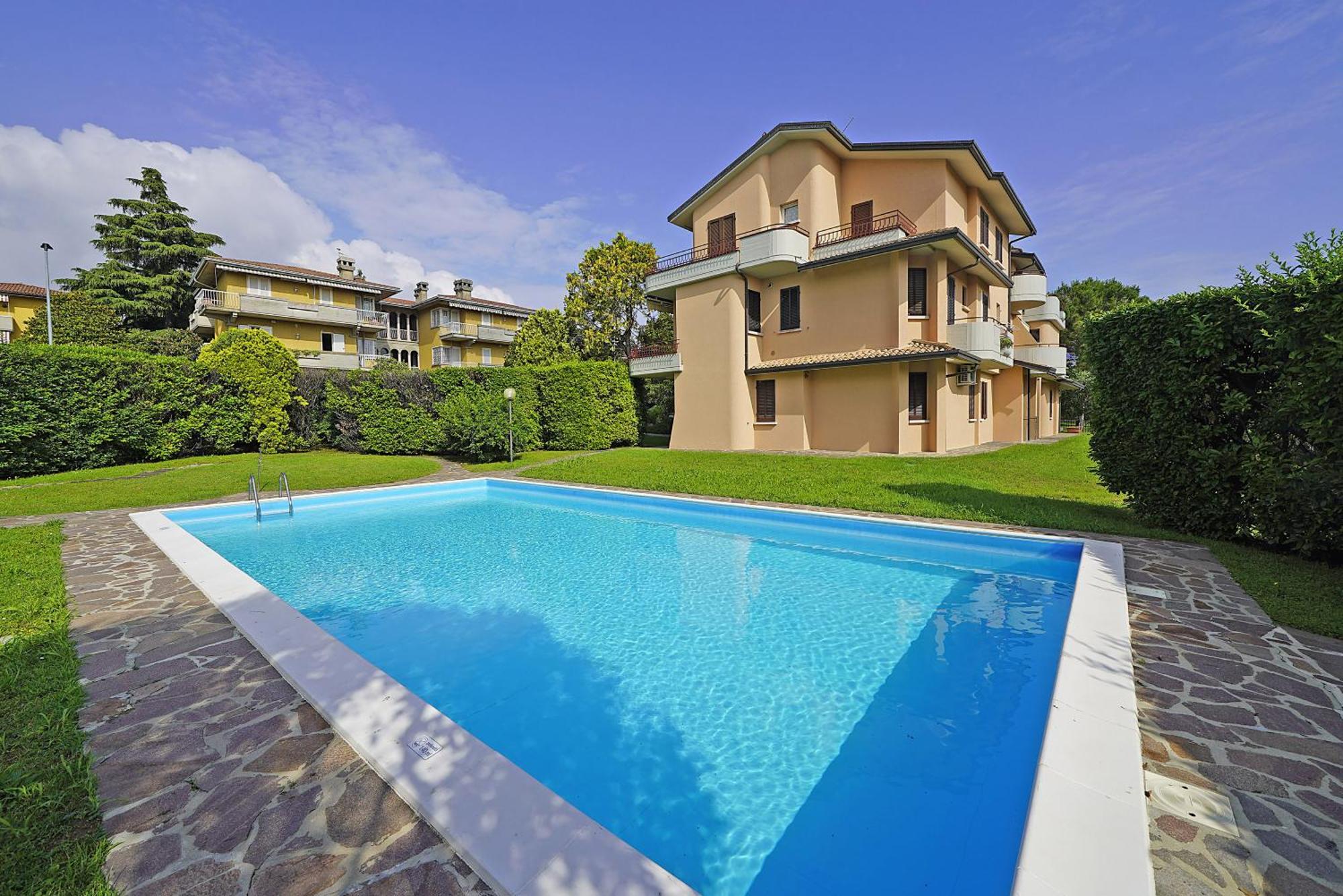 Appartamento Borgo Del Grillo P2-9 By Wonderful Italy Sirmione Esterno foto